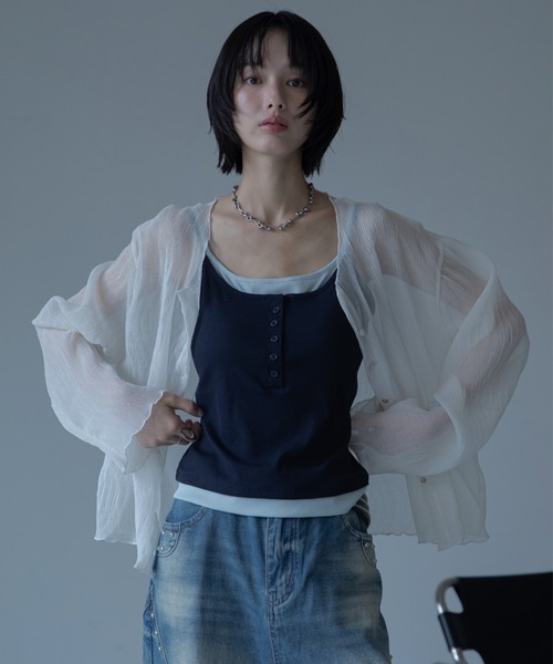 VACANCY（ヴァカンシー）の「ワッシャー加工クルーシアーカーディガン（シャツ/ブラウス・レディース・チャコールグレー/ホワイト/グリーン・FREE）」の13枚目の写真