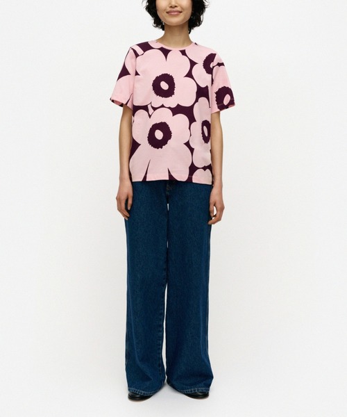 marimekko(マリメッコ)の「Tunnit Unikko / shirt(Tシャツ/カットソー・レディース・ベビーピンク・SMALL/MEDIUM/LARGE/X-SMALL)」の1枚目の写真