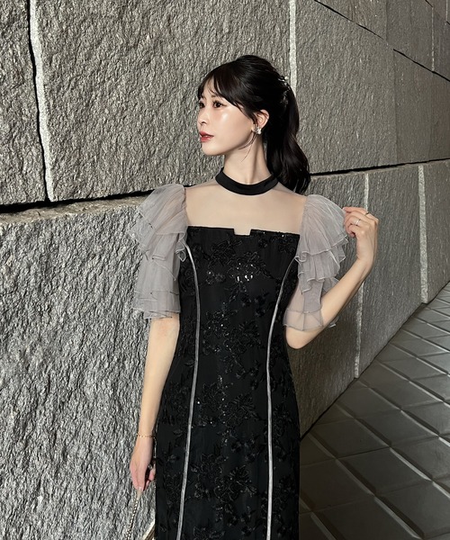 Leja(レジャ)の「【LEJA】スパンコールシシュウチュールフリルマーメイドワンピースオケージョンドレス(ドレス・レディース・ブラック/ブルー・MEDIUM/SMALL)」の4枚目の写真