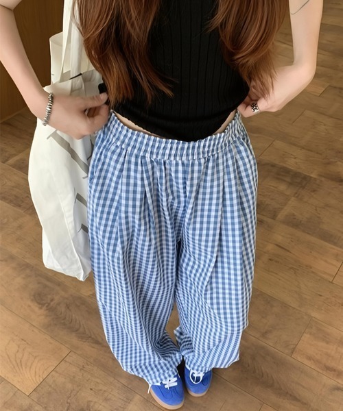 HAILY(ヘイリー)の「フロントタックギンガムチェックルーズイージーパンツ(その他パンツ・レディース・ブラック/ブルー・FREE)」の19枚目の写真