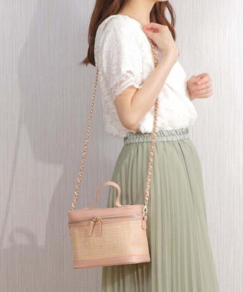 Tomieco（トミエコ）の「バニティバッグ 2wayカゴバッグ（かごバッグ・レディース・オフホワイト/ピンク/ブラック・FREE）」の3枚目の写真