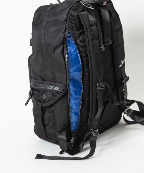 MAKAVELIC(マキャベリック)の「【MAKAVELIC】SIERRA SUPERIORITY BIND UP BACKPACK(バックパック/リュック・メンズ・ブラック・FREE)」の17枚目の写真