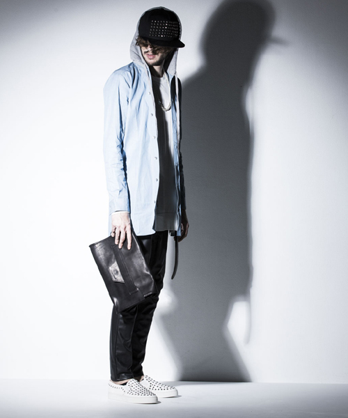 NO ID.（ノーアイディ）の「ms2611-ﾌｰﾄﾞ付ﾃﾞﾆﾑﾛﾝｸﾞSH（シャツ/ブラウス・メンズ・ブルー系その他/ブラック・1/2）」の12枚目の写真