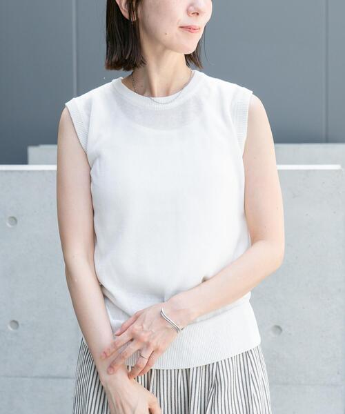 ITEMS URBANRESEARCH(アイテムズ アーバンリサーチ)の「リネン混ノースリーブニット(ニット/セーター・レディース・ブラウン/ライトブルー/ホワイト・FREE)」の2枚目の写真