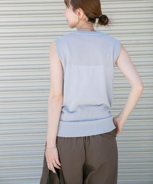 ITEMS URBANRESEARCH(アイテムズ アーバンリサーチ)の「リネン混ノースリーブニット(ニット/セーター・レディース・ブラウン/ライトブルー/ホワイト・FREE)」の14枚目の写真