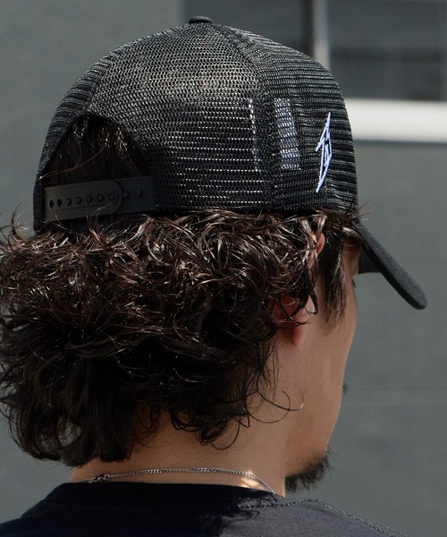 METALLICA(メタリカ)の「Metallica/メタリカ Unisex Mesh Back Cap: In Vertigo(Black) メッシュ カーブバイザー ストリート ロック メンズ レディース 2026年 夏 夏服(キャップ・メンズ・ブラック・FREE)」の3枚目の写真