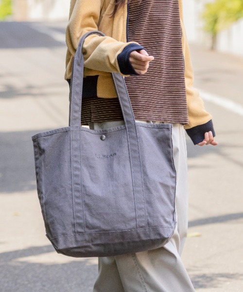 L.L.Bean(エルエルビーン)の「グローサリー・トート、トール(トートバッグ・レディース・アイボリー/パープル/ブラック/ベージュ/グレー/ピンク・ONE SIZE)」の4枚目の写真