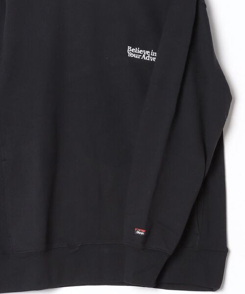 NANGA（ナンガ）の「ECOHYBRID MESSAGE EMB SWEAT/エコハイブリッド メッセージ エンブロイダリー スウェット（スウェット・メンズ・ライトグレー/ブラック系その他/オートミール・S/L/M）」の21枚目の写真