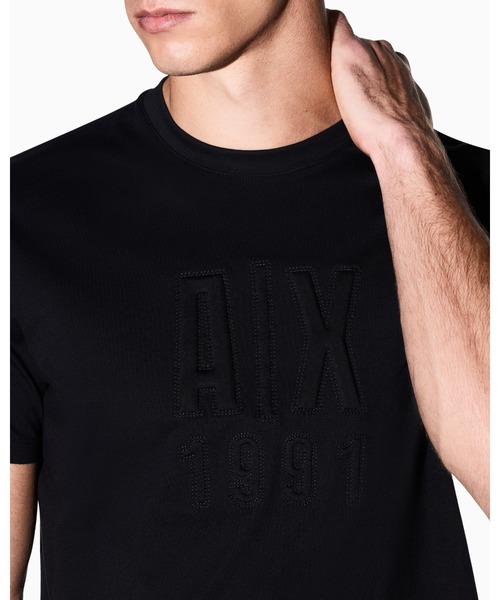 ARMANI EXCHANGE(アルマーニエクスチェンジ)の「【A|X アルマーニ エクスチェンジ】エンボスロゴ レギュラーフィット 半袖クルーネックTシャツ/REGULAR(ZOZO限定カラー含)(Tシャツ/カットソー・メンズ・ブラック・X-LARGE/SMALL/MEDIUM/LARGE/XX-LARGE/X-SMALL)」の11枚目の写真