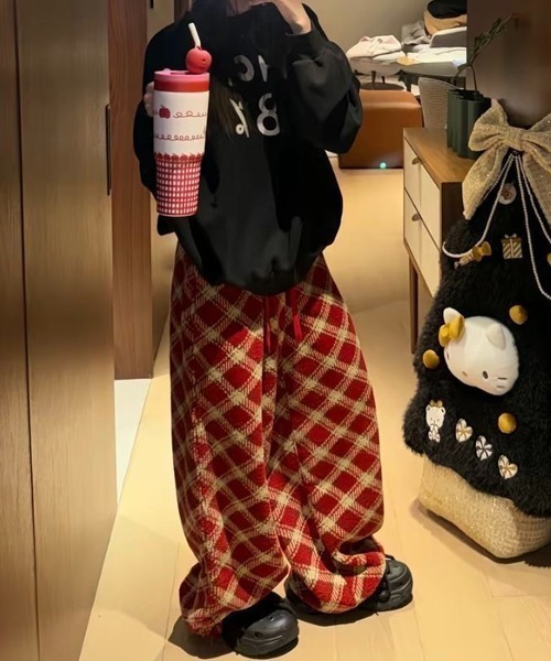 Ressaca(レサーカ)の「チェック柄ボアフリースワイドパンツ(その他パンツ・レディース・レッド/ブルー・L/M)」の7枚目の写真