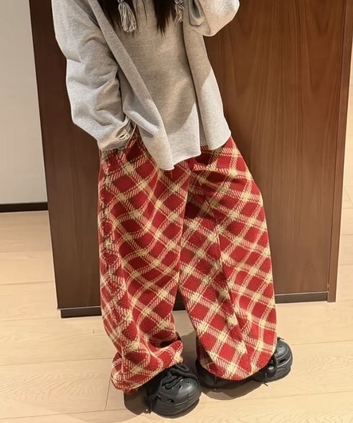 Ressaca(レサーカ)の「チェック柄ボアフリースワイドパンツ(その他パンツ・レディース・レッド/ブルー・L/M)」の6枚目の写真