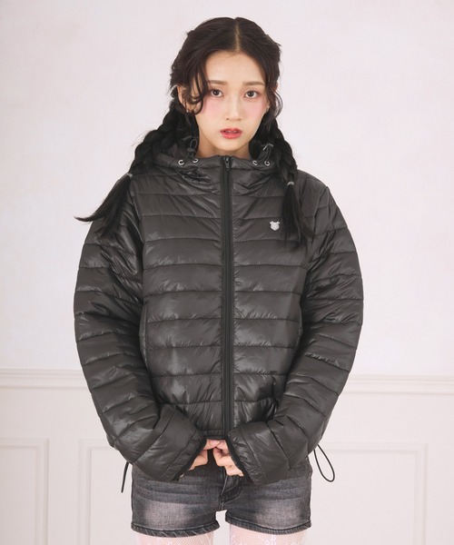 FCMM(エフシーエムエム)の「PADDING JACKET / パディングジャケット(ダウンジャケット/コート・レディース・イエロー/ブラック/ライトグレー/ライトブルー/ライム・SMALL/MEDIUM)」の2枚目の写真