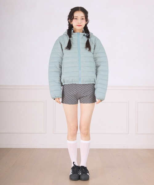FCMM(エフシーエムエム)の「PADDING JACKET / パディングジャケット(ダウンジャケット/コート・レディース・イエロー/ブラック/ライトグレー/ライトブルー/ライム・SMALL/MEDIUM)」の22枚目の写真
