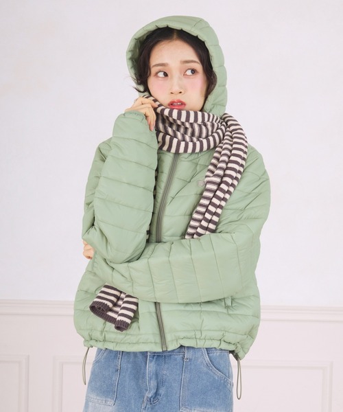 FCMM(エフシーエムエム)の「PADDING JACKET / パディングジャケット(ダウンジャケット/コート・レディース・イエロー/ブラック/ライトグレー/ライトブルー/ライム・SMALL/MEDIUM)」の9枚目の写真