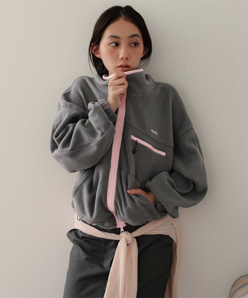 miette(ミエット)の「フリースジップアップパーカー(パーカー・レディース・ブラウン/ネイビー/チャコール・M/MT)」の2枚目の写真