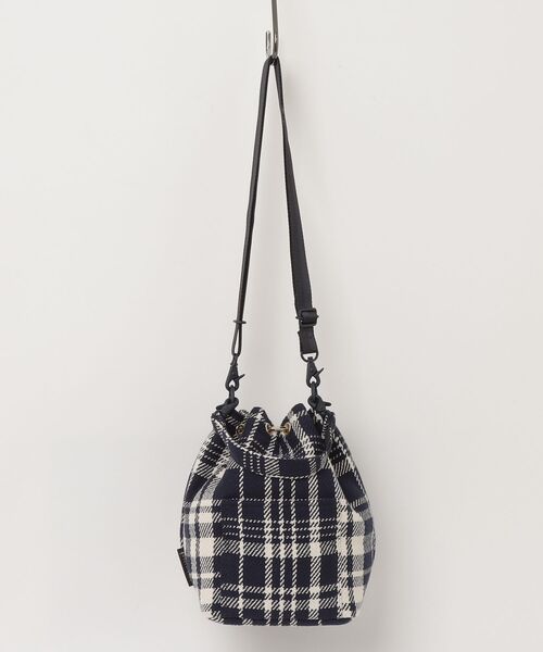 Mackintosh（マッキントッシュ）の「DRAWSTRING BAG BIG CHECK（ショルダーバッグ・レディース・ブラウン系その他/ネイビー系・FREE）」の12枚目の写真