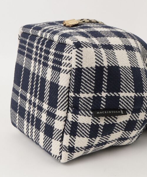 Mackintosh（マッキントッシュ）の「DRAWSTRING BAG BIG CHECK（ショルダーバッグ・レディース・ブラウン系その他/ネイビー系・FREE）」の13枚目の写真
