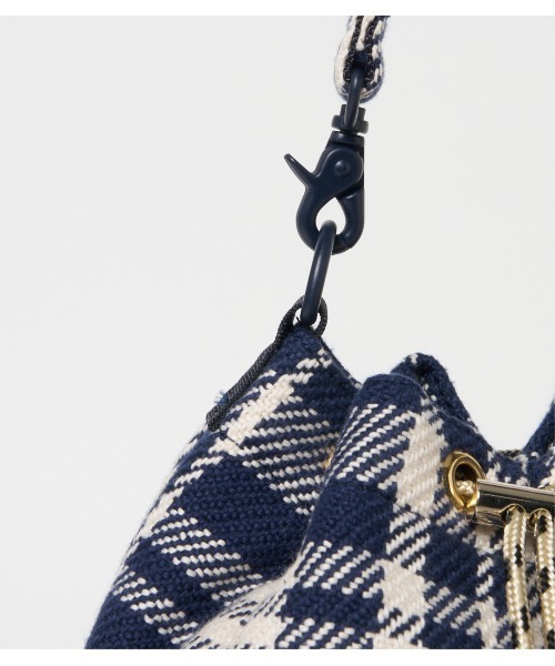 Mackintosh（マッキントッシュ）の「DRAWSTRING BAG BIG CHECK（ショルダーバッグ・レディース・ブラウン系その他/ネイビー系・FREE）」の8枚目の写真