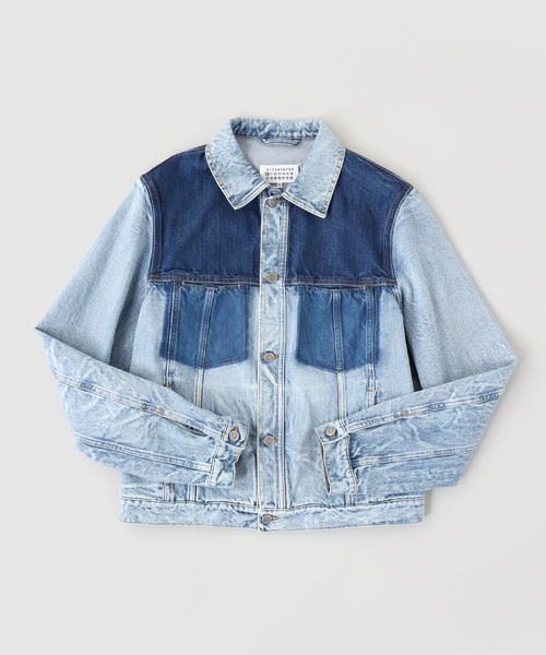 Maison Margiela(メゾンマルジェラ)の「MAISON MARGIELA(メゾン マルジェラ) TRUCKER JACKET(デニムジャケット・メンズ・ブルー系その他・48)」の1枚目の写真