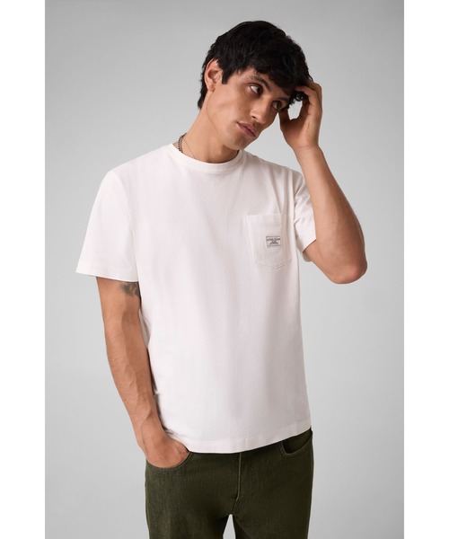Guess（ゲス）の「【ヒョンジン 着用】 GUESS JEANS Pocket Label Tee Tシャツ 半袖（Tシャツ/カットソー・メンズ・ホワイト・MEDIUM/SMALL）」の4枚目の写真