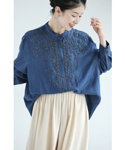 cawaii(カワイイ)の「揺らめくリーフのビーズ刺繍ブラウストップス(紐ベルト付き)(シャツ/ブラウス・レディース・ブルー・FREE)」の5枚目の写真
