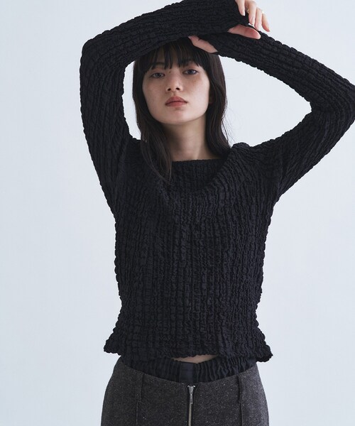 CODE A(コードエー)の「crinkle ribbon 2way top(Tシャツ/カットソー・レディース・ブラック/カーキ/オフホワイト・00)」の13枚目の写真