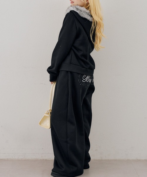 Another Branch olive des olive（アナザーブランチオリーブデオリーブ）の「バックロゴ刺繍ロゴワイドスウェットパンツ（スウェットパンツ・レディース・グレー/ブラック/ブラウン・FREE）」の8枚目の写真