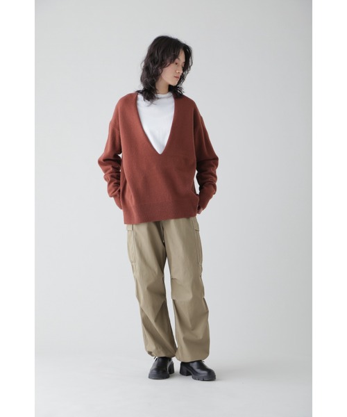 YLEVE(イレーヴ)の「YLEVE / LAMBS WOOL KN P/O(ニット/セーター・レディース・ピンク/ネイビー/ブラウン・1)」の4枚目の写真