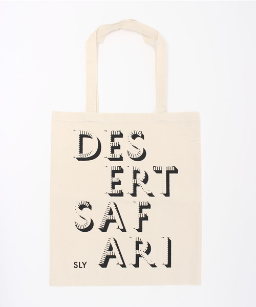 SLY（スライ）の「DESERT SAFARI LOGO TOTE BAG（ショルダーバッグ・レディース・ライトブルー/ブラック・FREE）」の2枚目の写真