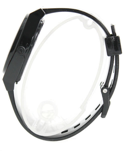 時しらず（トキシラズ）の「NIXON TIME TELLER P（アナログ腕時計・メンズ・ブラック/ピンク/レッド/ケリー/コバルトブルー/ネイビー/その他1・フリー）」の8枚目の写真