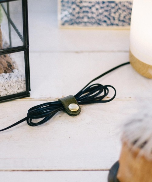 DURAM FACTORY（ドゥラムファクトリー）の「DURAM ドゥラム コードホルダー イヤホン ケーブルタイ 16011 (L)（ヘッドフォン/イヤホン・メンズ・ブラック/ブラウン/ダークブラウン/レッド/グリーン/ライトブラウン・FREE）」の5枚目の写真