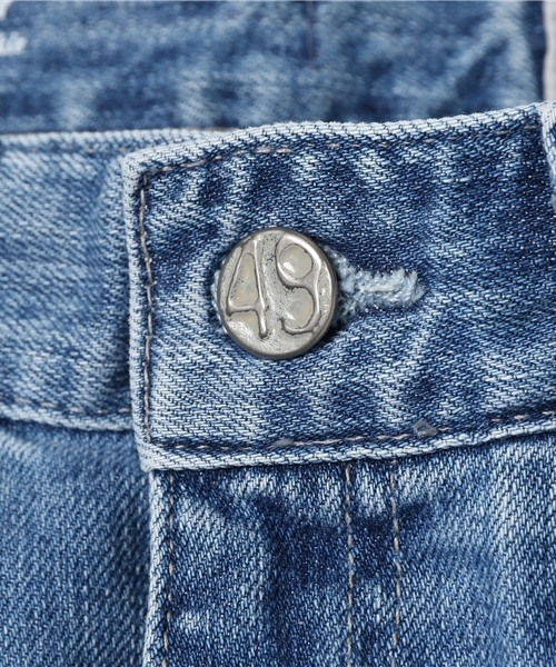 AG（エージー）の「AG デニムパンツ（デニムパンツ・レディース・ブルー・24）」の7枚目の写真