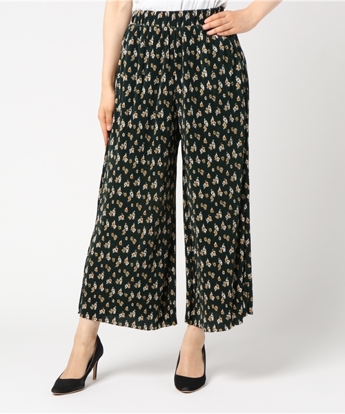 Honeys（ハニーズ）の「プリーツワイドパンツ（その他パンツ・レディース・ブラック/ブラック系その他/レッド系その他/ピンク/ブルー系その他/グリーン系その他・L/M）」の3枚目の写真