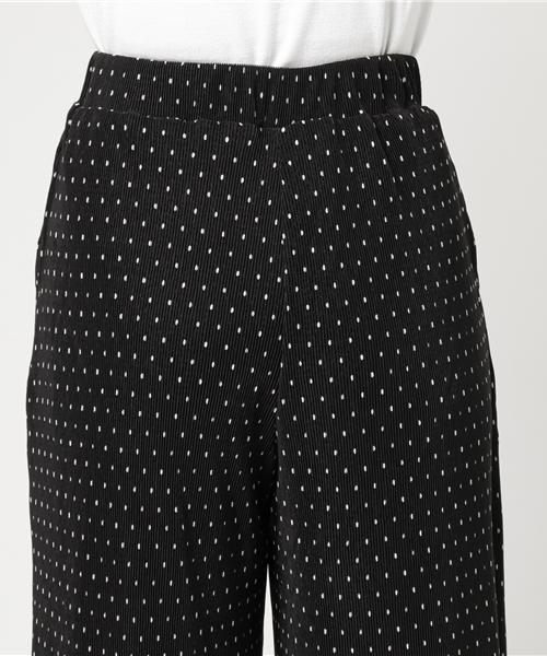 Honeys（ハニーズ）の「プリーツワイドパンツ（その他パンツ・レディース・ブラック/ブラック系その他/レッド系その他/ピンク/ブルー系その他/グリーン系その他・L/M）」の11枚目の写真