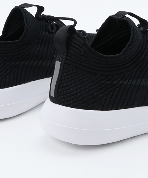 【NIKE】新品 ローシ ツー フライニット V2 918263-002 NIKE SPORTSWEAR（ナイキスポーツウェアー）の「ナイキ ローシ ツー