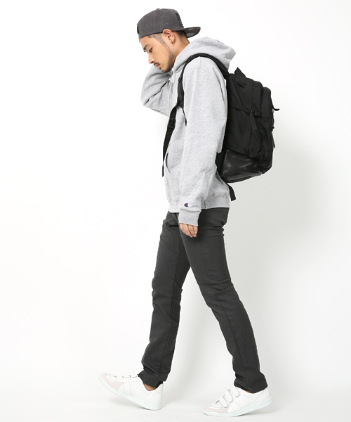 Champion(チャンピオン)の「【champion】 チャンピオン HOODED パーカー(パーカー・メンズ・ブラック/チャコールグレー/ダークグリーン/ネイビー/ホワイト/グレー/レッド/ワイン・S/M/L/XL)」の17枚目の写真