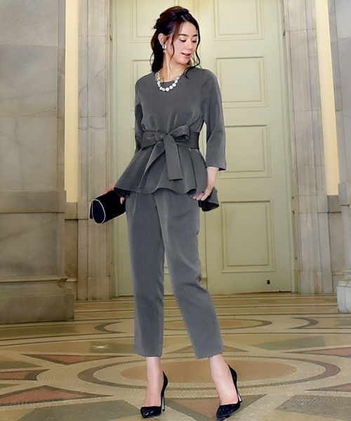 フレアーペプラムトップス&パンツ2点セットアップフォーマルセレモニースーツ/入学式（入園式）・卒業式（卒園式）・七五三・お宮参り・学校行事・参観-ママ対応