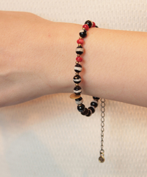 VIVIFY(ビビファイ)の「ブレスレット/バイカラークオーツ/コーラル/ブラス(ブレスレット・メンズ・その他・FREE)」の3枚目の写真