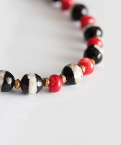 VIVIFY(ビビファイ)の「ブレスレット/バイカラークオーツ/コーラル/ブラス(ブレスレット・メンズ・その他・FREE)」の4枚目の写真