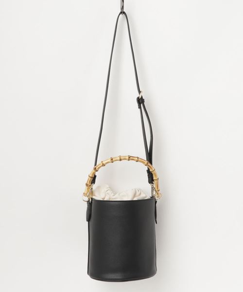 LBC(エルビーシー)の「バンブーバケットショルダーバッグ (ショルダーバッグ・レディース・ブラック/ベージュ・FREE)」の4枚目の写真