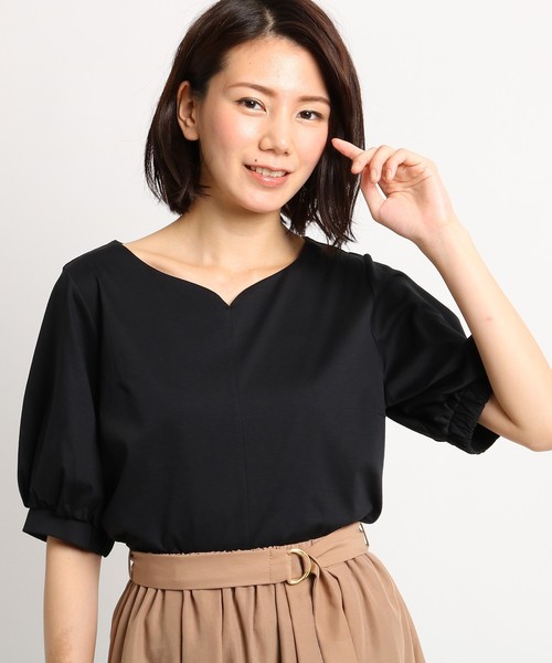 Sunauna(スーナウーナ)の「【洗える】ハートネック五分袖プルオーバー(Tシャツ/カットソー・レディース・ブラック/パープル/ブラック系1・38/40)」の2枚目の写真