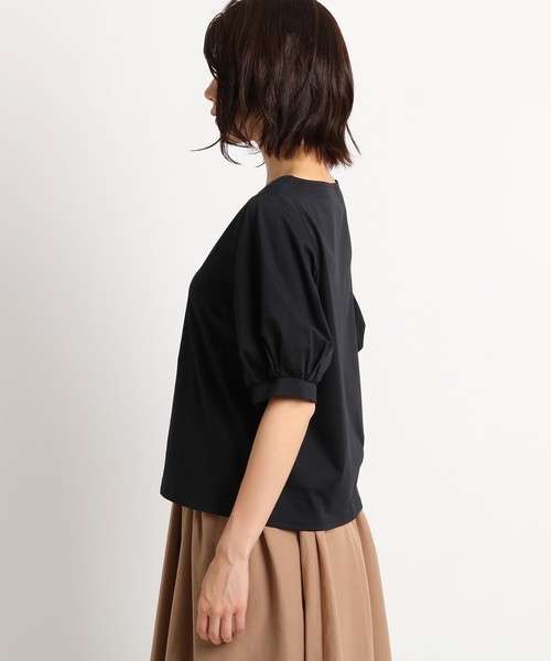 Sunauna(スーナウーナ)の「【洗える】ハートネック五分袖プルオーバー(Tシャツ/カットソー・レディース・ブラック/パープル/ブラック系1・38/40)」の5枚目の写真