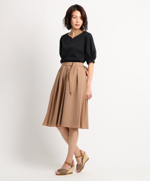 Sunauna(スーナウーナ)の「【洗える】ハートネック五分袖プルオーバー(Tシャツ/カットソー・レディース・ブラック/パープル/ブラック系1・38/40)」の11枚目の写真