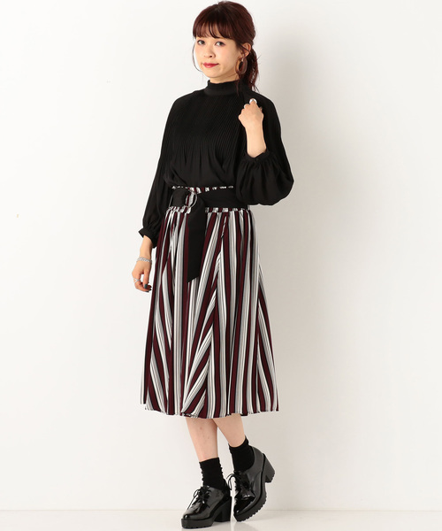 archives（アルシーヴ）の「クラシカル長袖プリーツブラウス（シャツ/ブラウス・レディース・ブラック/オフホワイト/シルバーグレー・MEDIUM）」の5枚目の写真