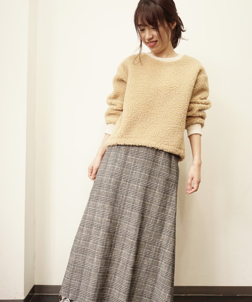 ottilie（オティーリエ）の「【HERENCIA】ボアフリースTOPS（スウェット・レディース・オフホワイト/ベージュ/カーキ・FREE）」の7枚目の写真