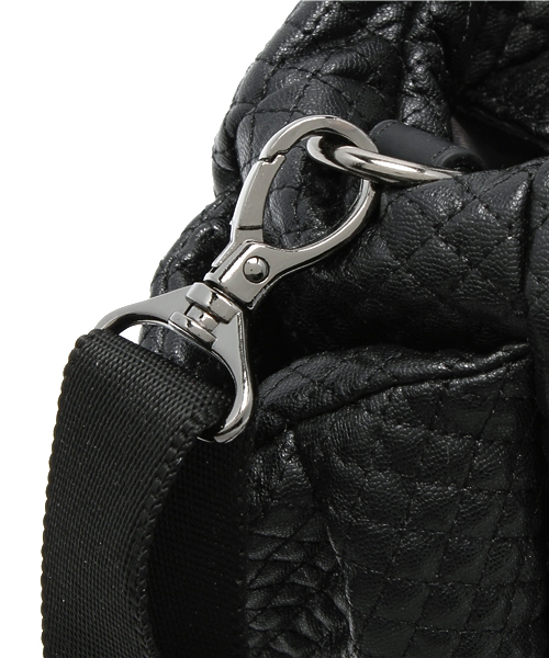 PLST(プラステ)の「2WAYフェイクレザーキルティングバッグ(ショルダーバッグ・レディース・ブラック/グレー・FREE)」の6枚目の写真