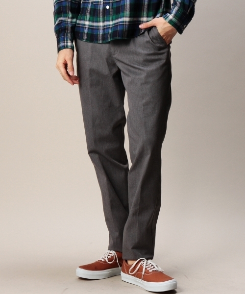 BEAUTY&YOUTH UNITED ARROWS(ビューティーアンドユースユナイテッドアローズ)の「BY ストレッチツイル ノープリーツ スリムパンツ◆(スラックス・メンズ・ダークグレー・SMALL/MEDIUM/LARGE/X-LARGE)」の1枚目の写真
