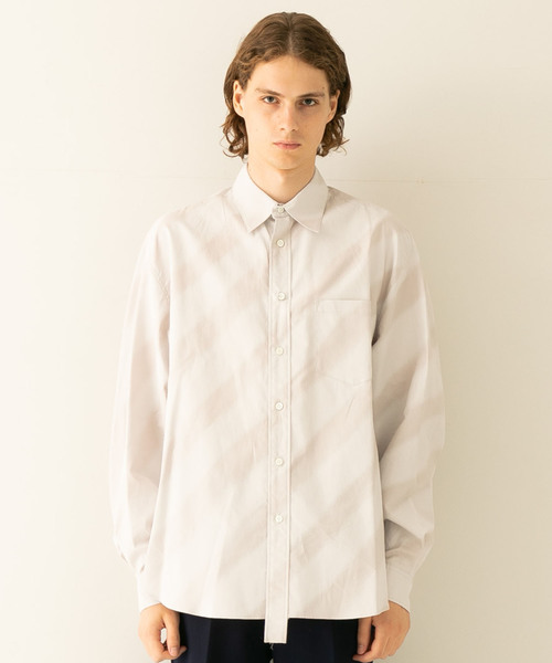 Name.（ネーム）の「【Name.】スプレーペイントシャツ/NMSH-19AW-007（シャツ/ブラウス・メンズ・サックスブルー/アイボリー・1/0）」の5枚目の写真