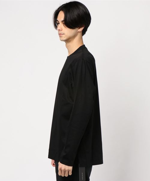UNITED TOKYO(ユナイテッドトウキョウ)の「【OnE】テクノラマクルーネックLS(Tシャツ/カットソー・メンズ・ブラック/ネイビー/オフホワイト・1/2/3)」の4枚目の写真