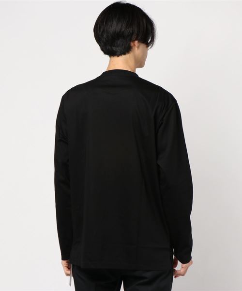 UNITED TOKYO(ユナイテッドトウキョウ)の「【OnE】テクノラマクルーネックLS(Tシャツ/カットソー・メンズ・ブラック/ネイビー/オフホワイト・1/2/3)」の5枚目の写真